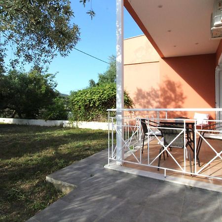 Laconian Collection Mavrovouni Beach House Gythio Exterior photo
