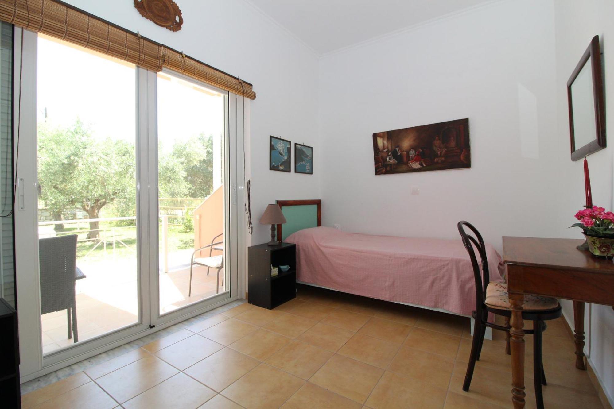 Laconian Collection Mavrovouni Beach House Gythio Exterior photo