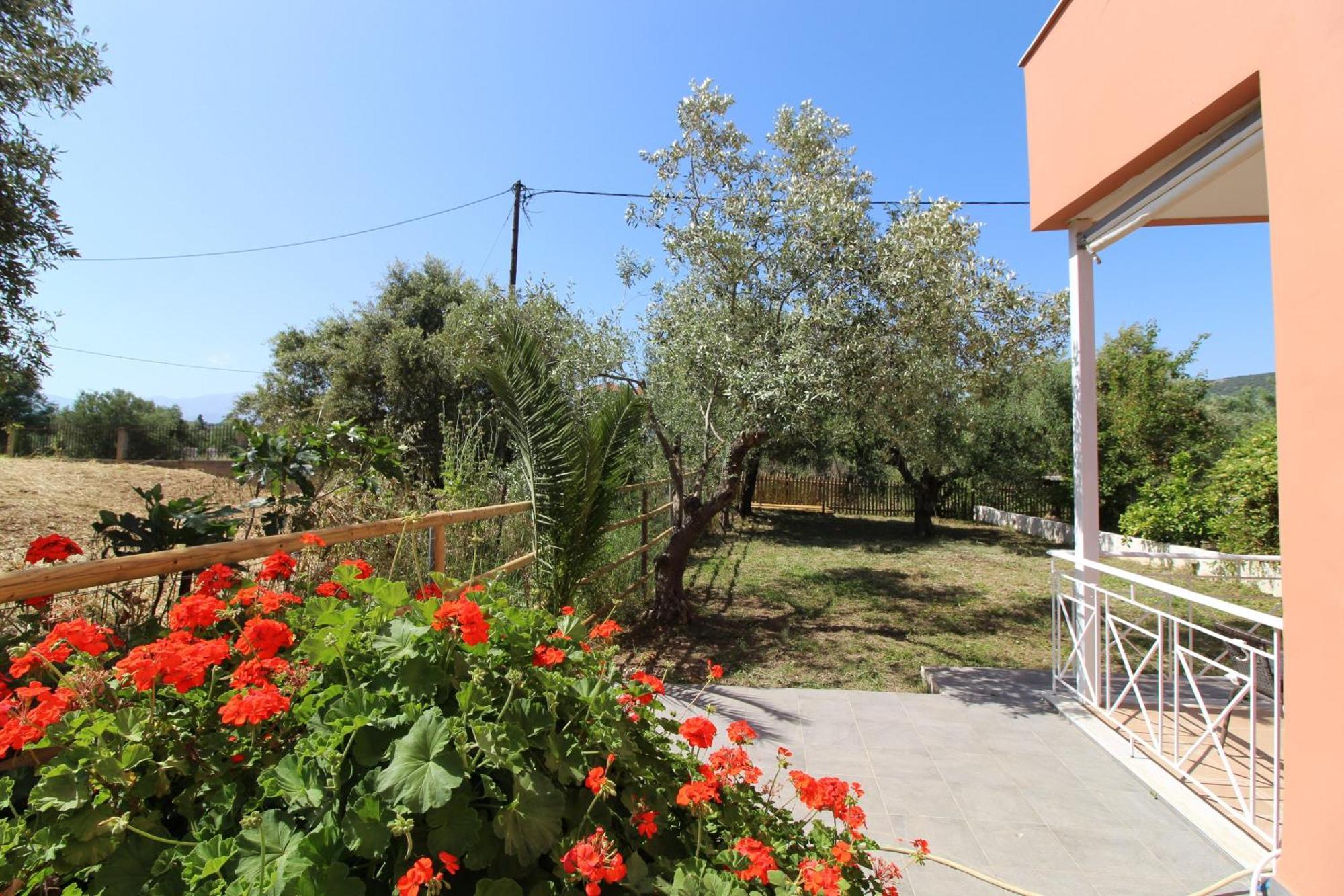 Laconian Collection Mavrovouni Beach House Gythio Exterior photo