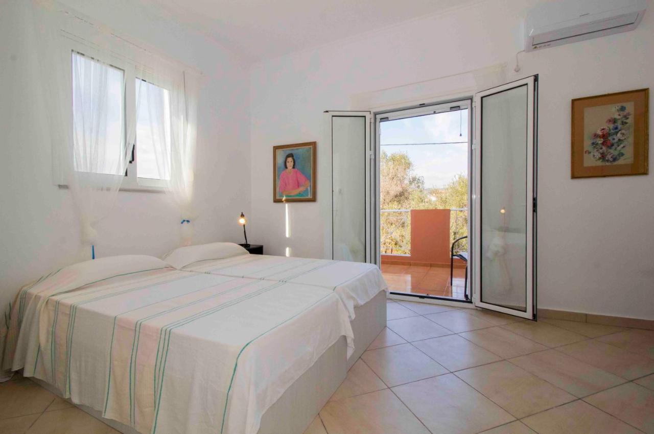 Laconian Collection Mavrovouni Beach House Gythio Exterior photo