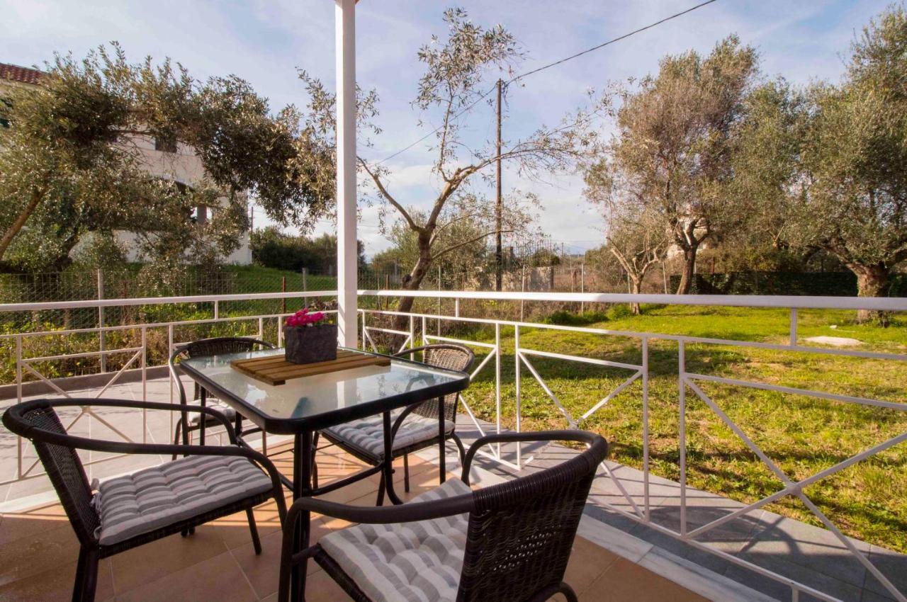 Laconian Collection Mavrovouni Beach House Gythio Exterior photo