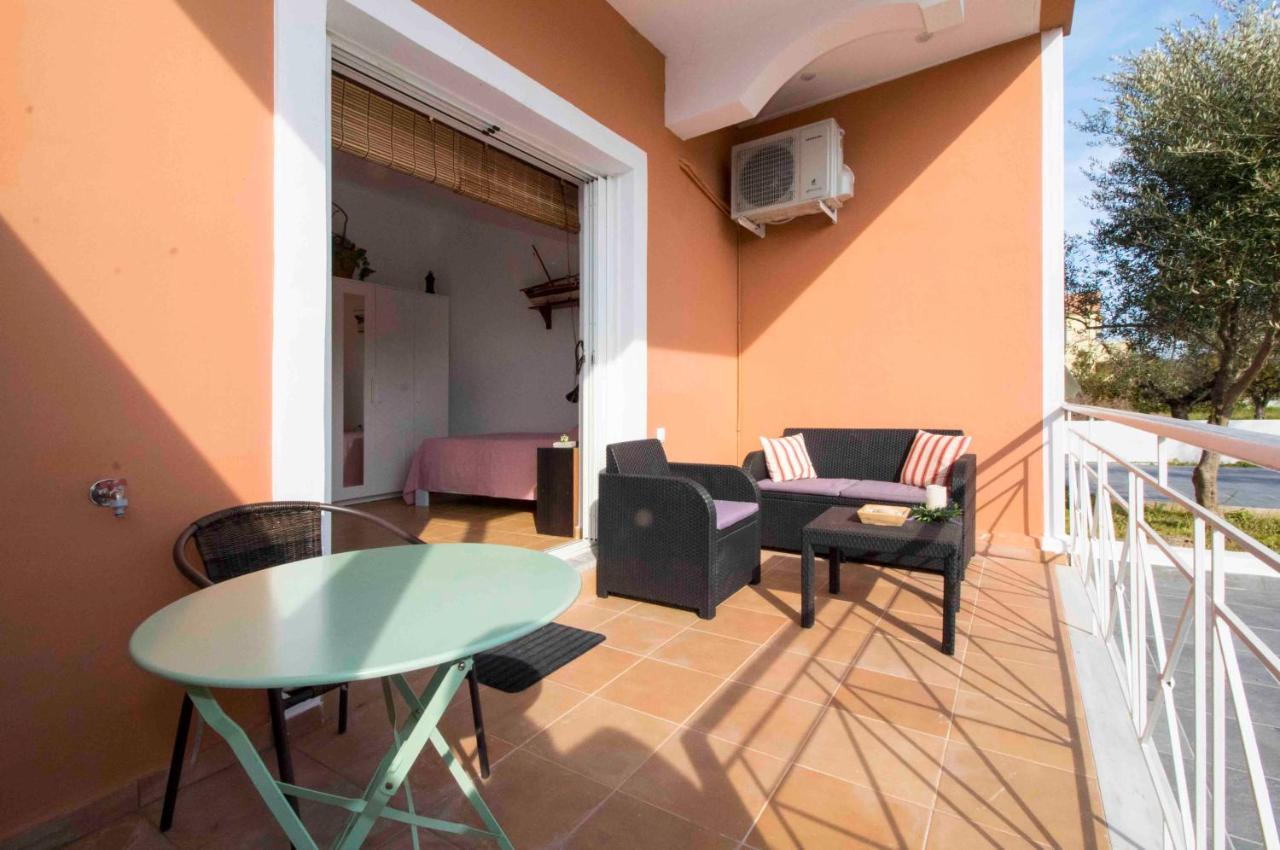 Laconian Collection Mavrovouni Beach House Gythio Exterior photo