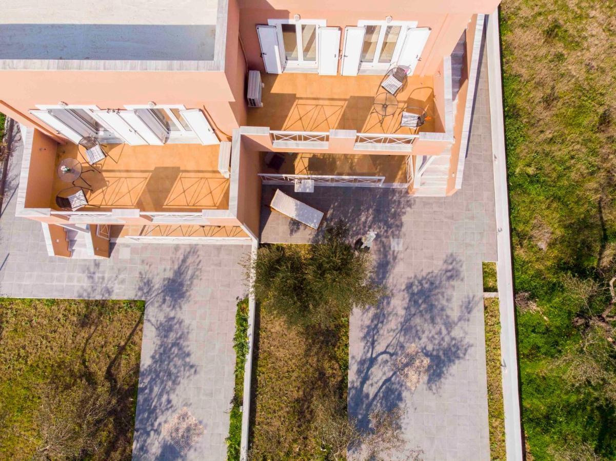 Laconian Collection Mavrovouni Beach House Gythio Exterior photo